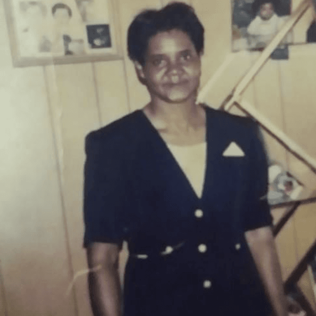 Juanita Woods