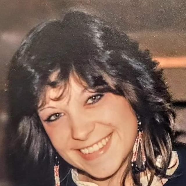 Laura Simon