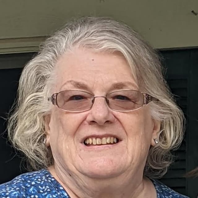 Linda Fay
