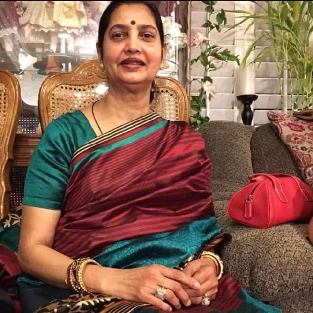 Saras Chandra