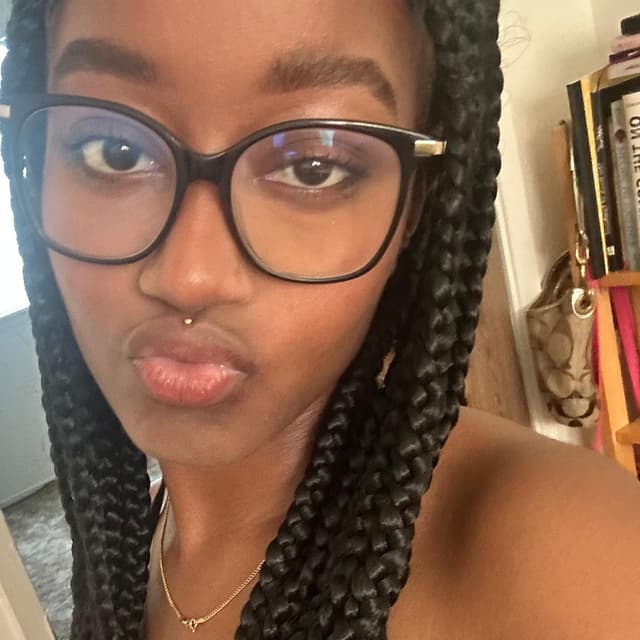 Nia Poole