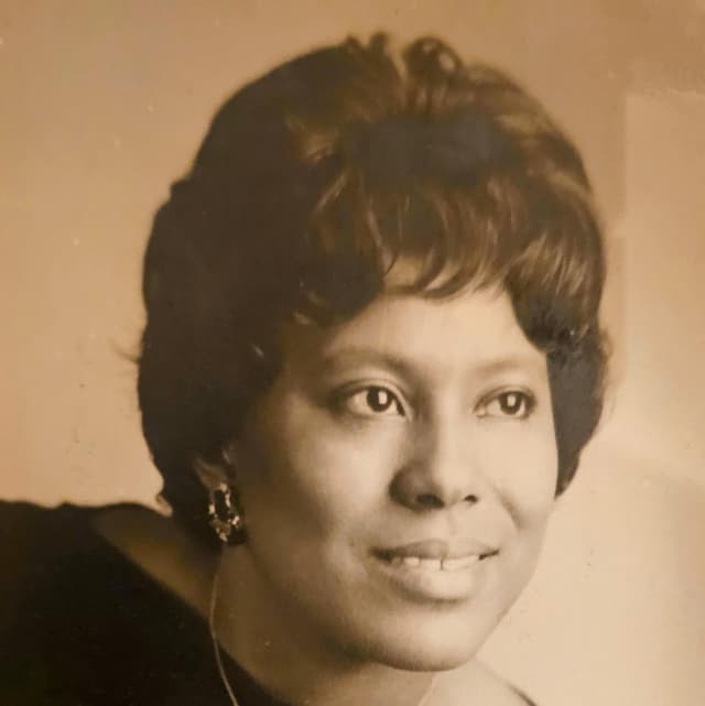 Jearlene G. Hutton